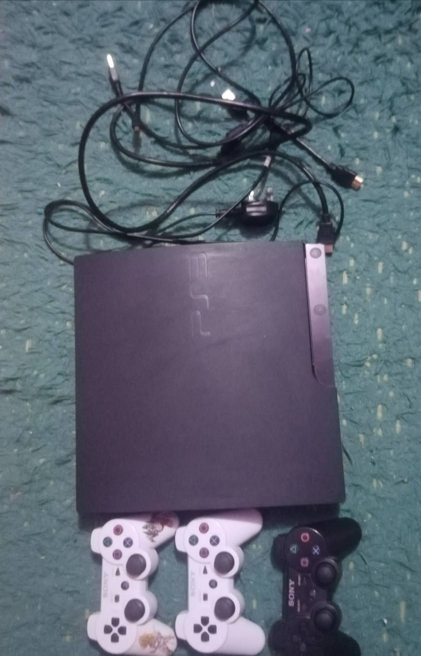 سلام عليكم بلي3 سلم اصلي مع ملحقات كامله امانت الله فولل للتواصل واتساب *********** او تعال خاص العنوان سامراء حي الزراعة قرب المعارض
