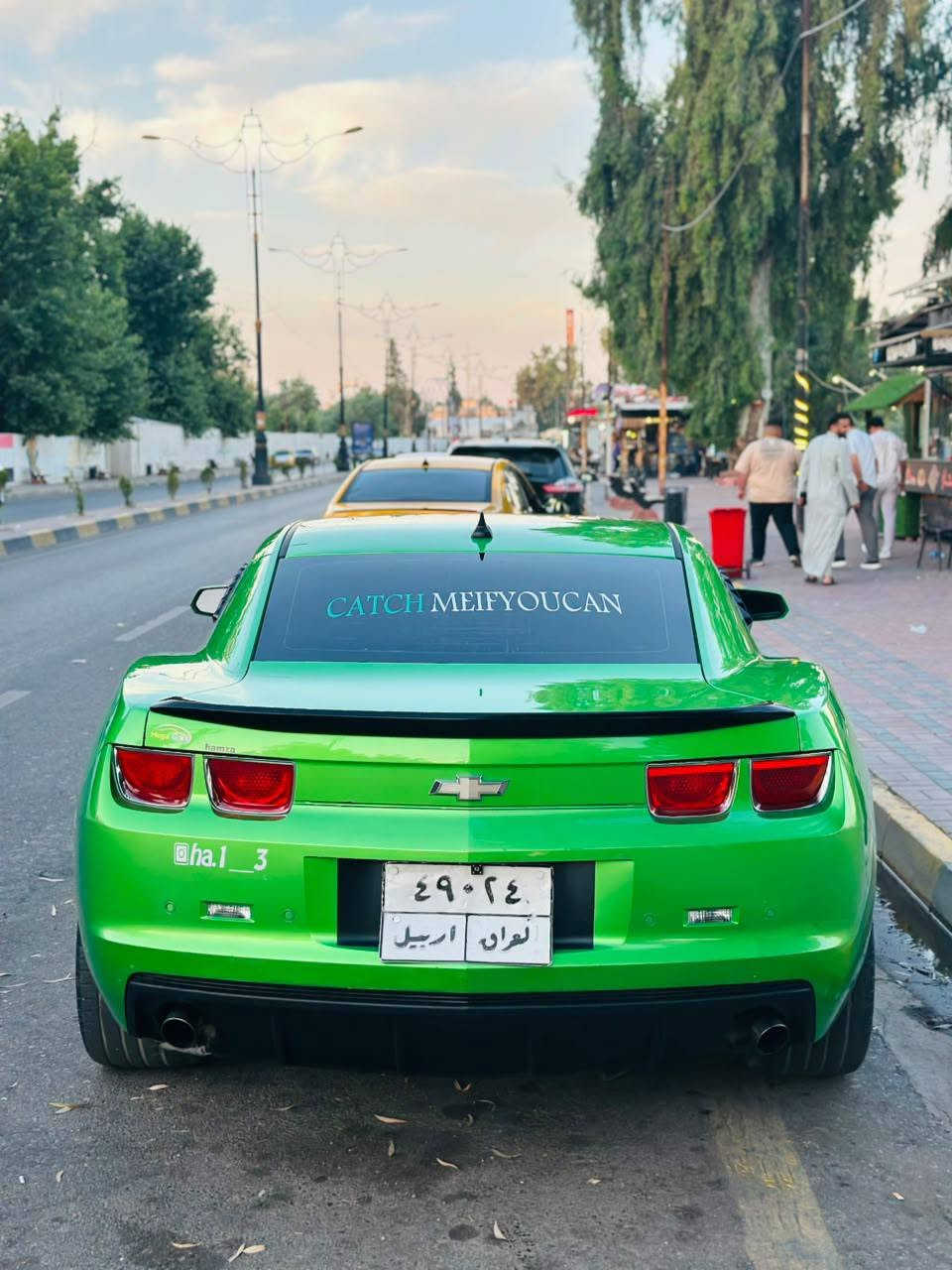 كامارو 2010 للبيع – نظافة ومواصفات فولل
المواصفات والتفاصيل:
​النوع: شفروليت كمارو (Chevrolet Camaro)
​الموديل: 2010
​اللون: أخضر مميز جداً 🟢
​المحرك: 6 سلندر
​: فتحة سقف (اسلايت)، 
​النظافة: فول جاهزة وما تطلب شي.
محدث البجم 2017
​بيها صبغ شبر  بالبونيد.
​واماكن بارد 
​📍 المكان: الموصل
💰 السعر: (11.6$ )
📞 رقم الهاتف: *********** (متوفر اتصال / واتساب)
