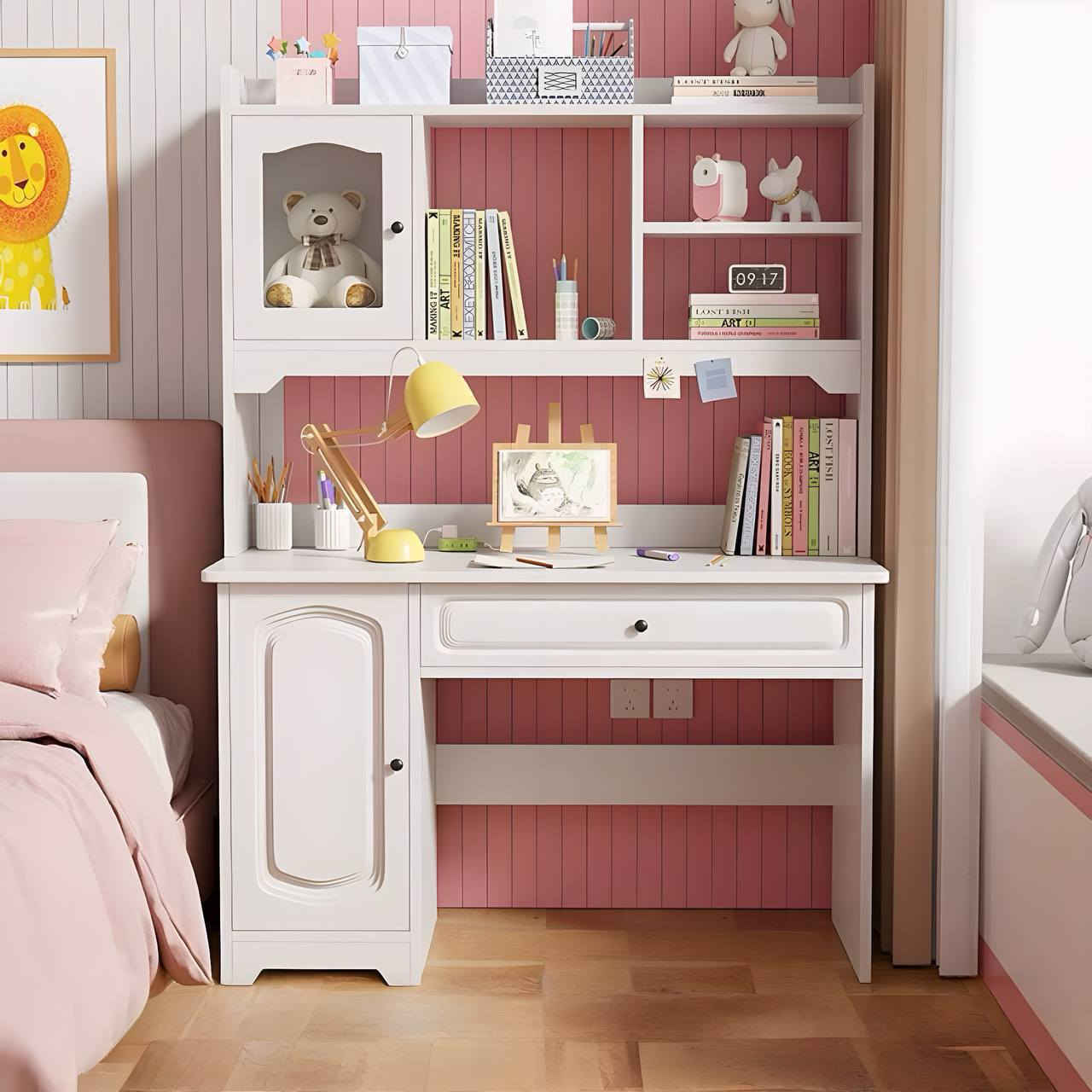 ميز مكتبي ، خشب MDF سميك وثقيل 

القياسات : 
 📐 العمق 44 سم * العرض 120 سم * الارتفاع 154 سم


**إذا كنت صاحب هذا الإعلان وتريد حذفه لأي سبب، رجاءا أرسل رسالة إلى الدعم الفني**