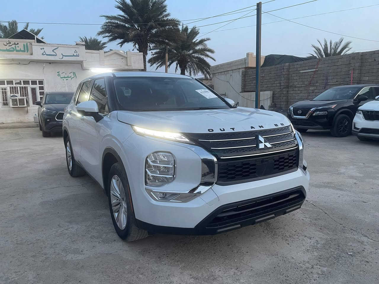 بسم الله الرحمن الرحيم 
ميتسوبيشي اوتلاندر 
Mitsubishi Outlander Es 2.5 2023
رقم الشاصي  JA4J3TA89PZ045598
العنوان الشرقاط اجميلة 
للاستفسار اتصال واتساب 
***********
***********
***********
السعر افحص السياره  وخابرني
