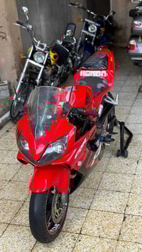 معرض  لدراجات الناريه اليابانيه 🇯🇵 هونده F4i 600 موديل 2004 دراجه بسعر...