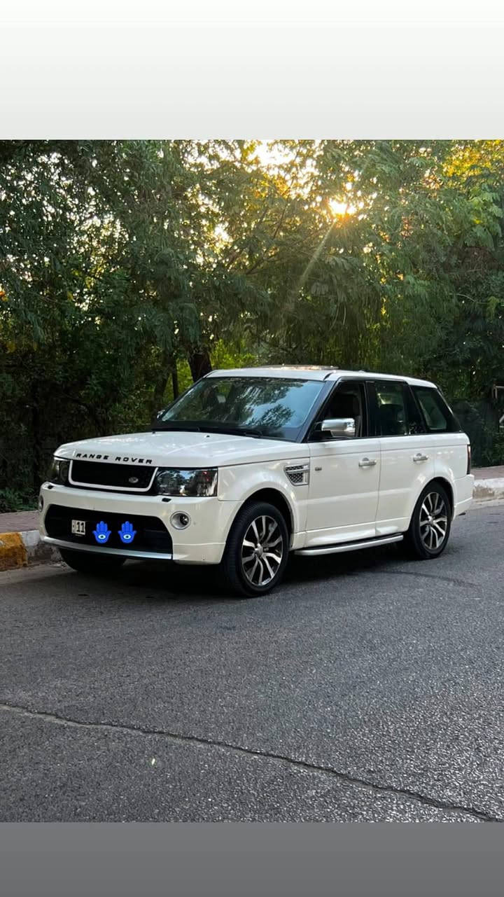 سلام عليكم من رخصت مدير الكروب 
رانج روفر RANGE  ROVER ✔️ موديل 2007 فول مواصفات لمتد ( صبغ رشات ابيع حزام بدون ضربه ) 
فتحه سقف كشنات كهرباء 
مكيمه تنفس طبيعي العادي المرغوب رقم بغداد الجديد سنويه ل 32 السيارة بسمي تحويل ثاني يوم  ( بيع فقط بدون مراوس )  
تفاصيل أكثر اتصل وتشلع عيوني 
***********
