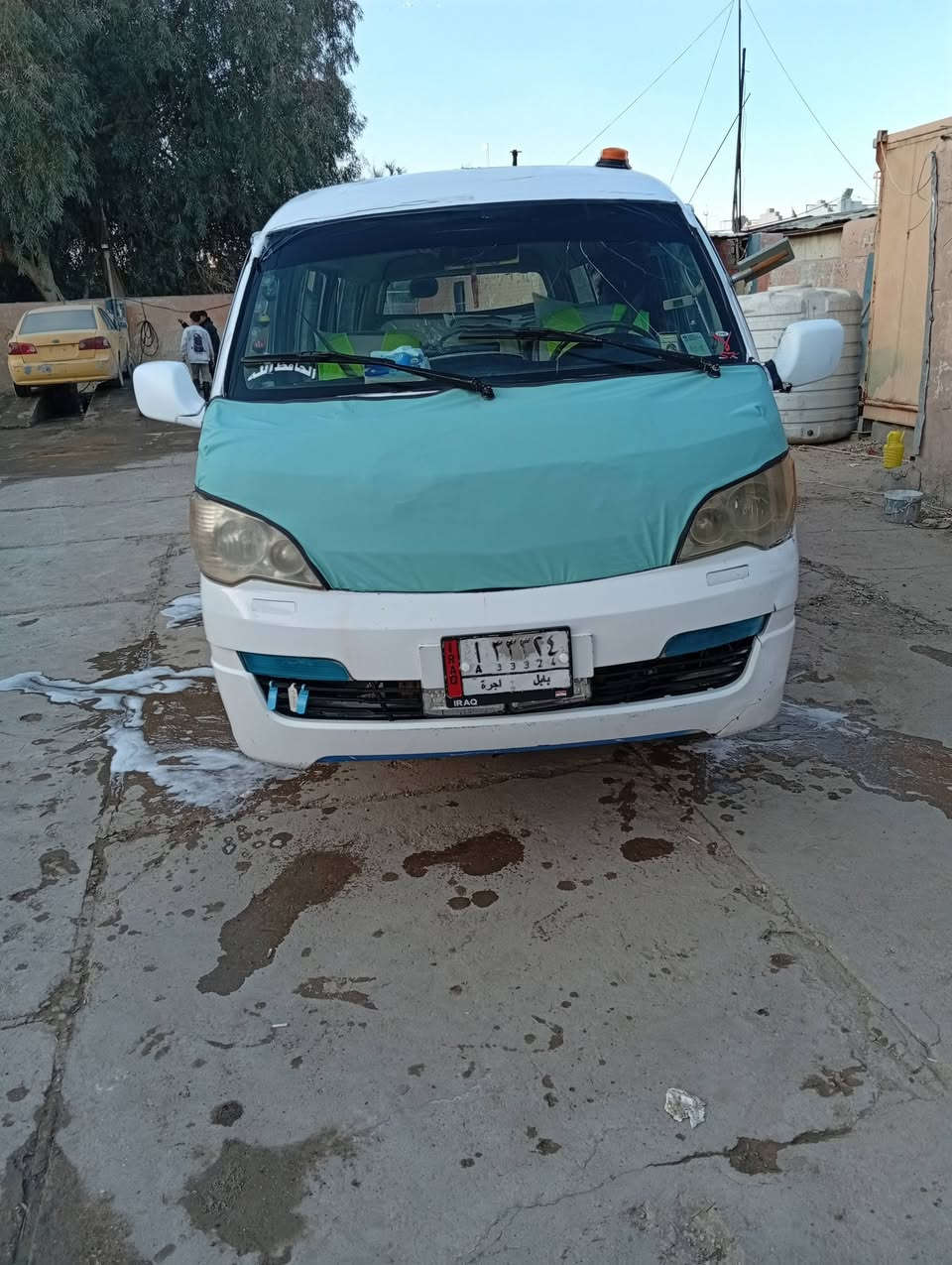 سلام عليكم سياره لبيع جاهزه مكينه جديده قبل شهر شاده اوضفيره جديده السياره حره بس مطلوبه غرامات ابيعه حاله حال الموصليه السعر 34ابيه مجال ***********
