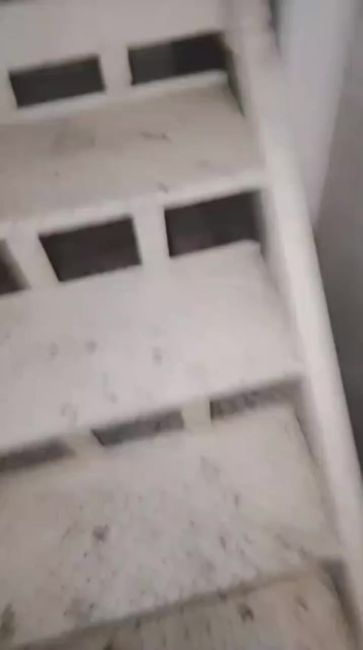 بيت مساحه 45
شارع المعهد قرب حسينية اهالي الزعفرانيه
***********
