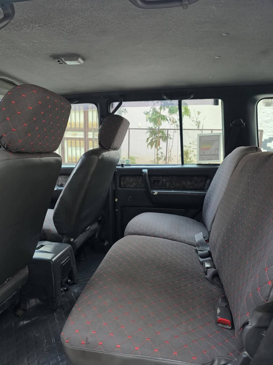 isuzu trooper
ئایسوزو ترۆبێر
مۆدیل 2001
دەبڵ ئەکسل
ڕەقەم و سەنەوی سلێمانی تازەیە هەتا 2027
سەیارەکە بەناوی خۆمانەوەیە و بەشەرتی تەحویل
کێڕ و مەکینە و ئەکسل بەشەر
سەیارەکە هین خۆمانە و سەیارەی مەعرەز و ئەمانە نیە 
و شتێکی پاک و جوان و بێعەیبە 
سعری 47$ مجال
Viber & Whats app
***********
شوێن : چەمچەماڵ
