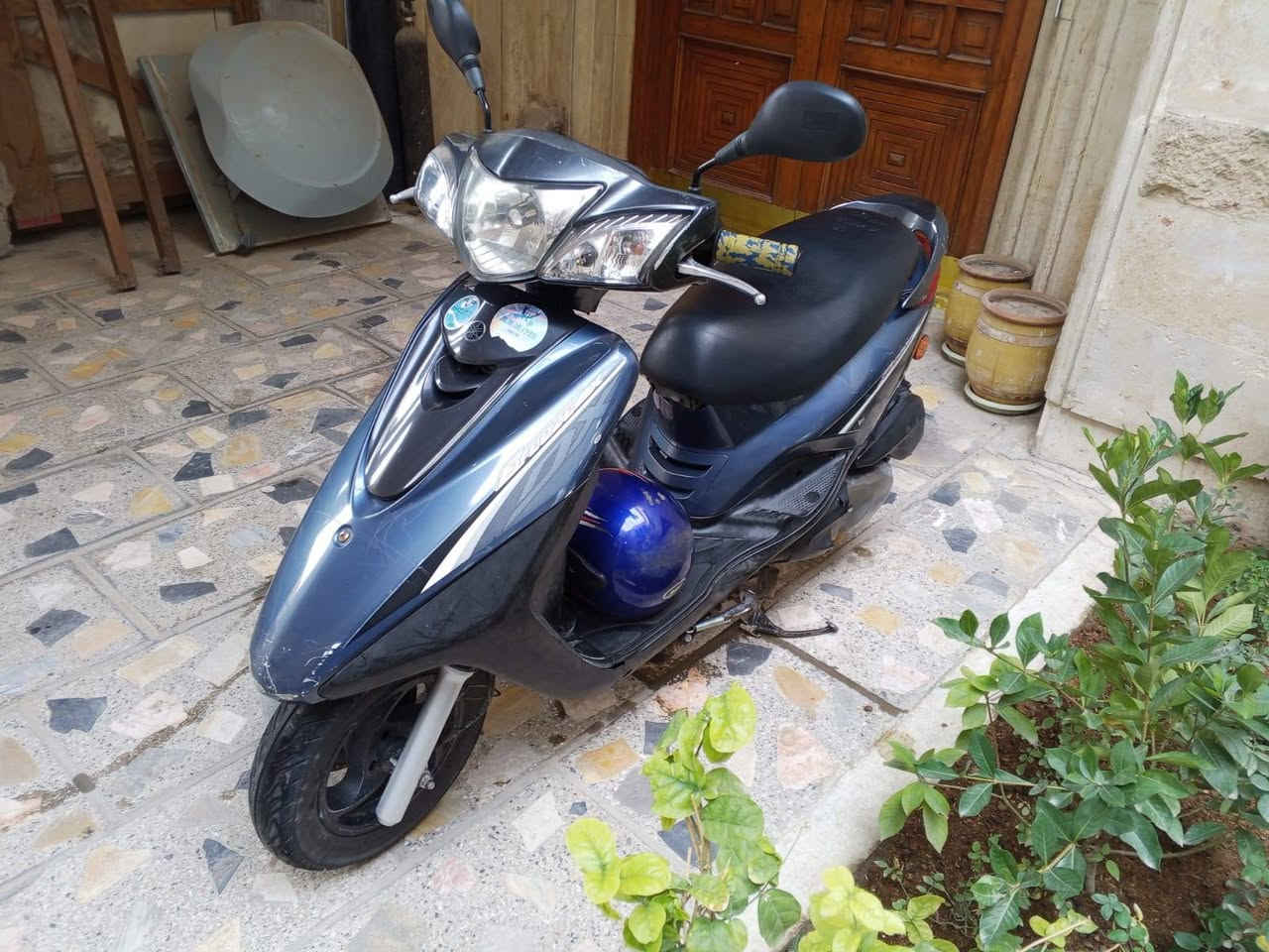 دراجه ناريه لكزز بغبغاء
السعر 900وبيها مجال 
رمبا قبل سبع اشهر 

العنوان 
بغداد كاظميه الطي
مكلف بالنشر 

***********
