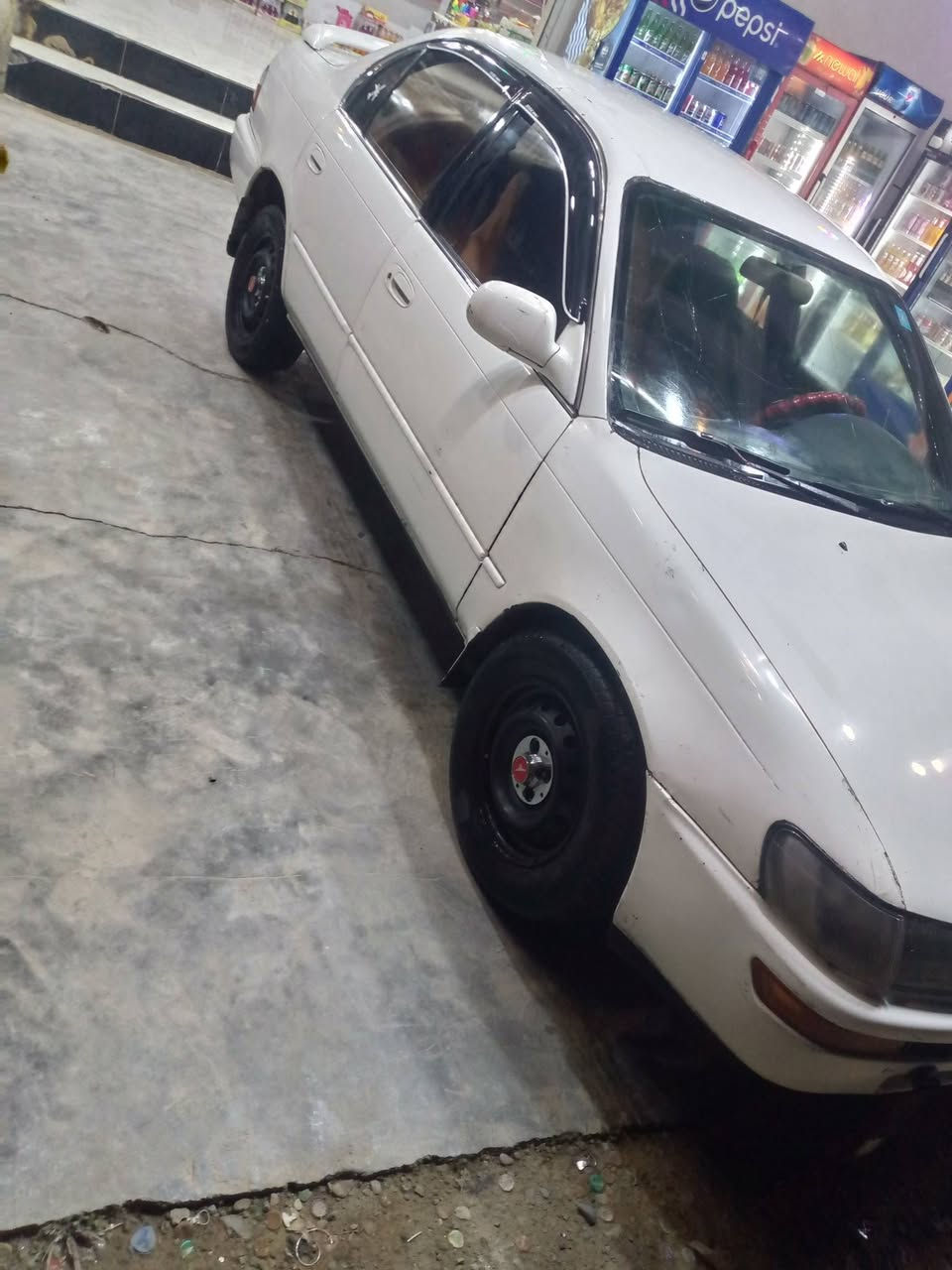 سلام عليكم كورلا موديل 1993 سنويه 2030 سياره كامله سياره حلوه تخم تاير كهربائيات كله شغاله صدر امامي خلفي جديد رقم السياره كركوك انكليزي شرط التحويل مكان السياره ديالى للتواصل *********** مكلف للنشر #مراس حسب القناعه
