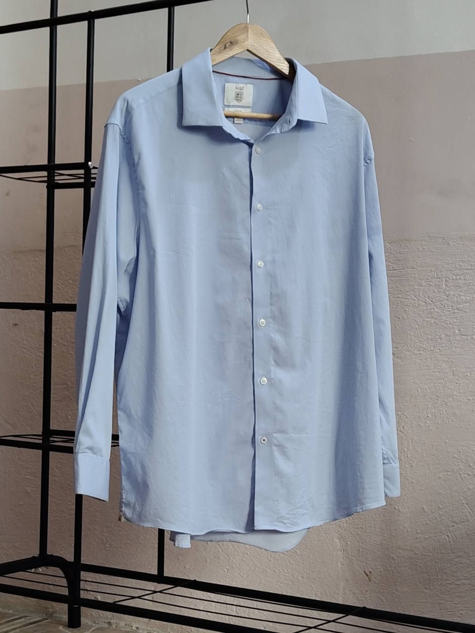 القميص من شركه   M&S  قياس XXL 

شركة بريطانية لبيع ملابس

قميص رسمي (Dress Shirt)

اللون أزرق سماوي فاتح

اضغط على الصفحه لمشاهدة بقيه الموديلات 

السعر 14 شامل اجور التوصيل


**إذا كنت صاحب هذا الإعلان وتريد حذفه لأي سبب، رجاءا أرسل رسالة إلى الدعم الفني**