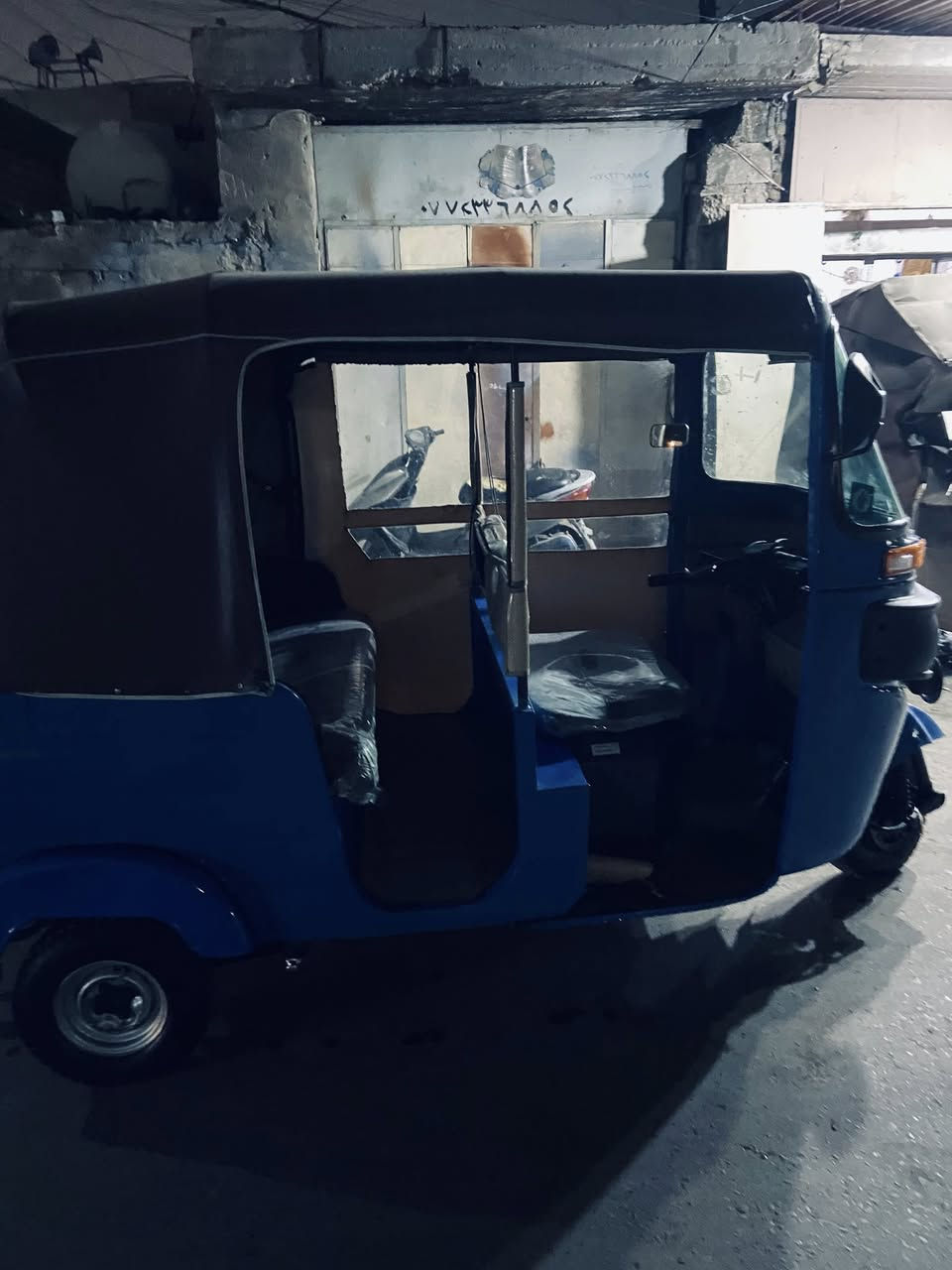 سلام عليكم تكتك عشرين شهر ١١تكتك حلوه الله شهد تكتك مرشوشه جماليه كاعده رقم سنويه مكاني ابغداد شعله سعر ٦و٧٠٠ وبيه مجال ***********
