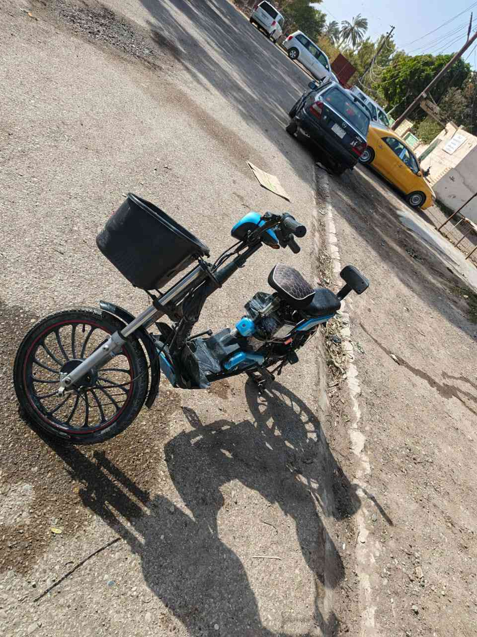 سلام عليكم ماطور شحن لبيع ماطور نضيف السعر 100بس بدون بطاريات ***********
