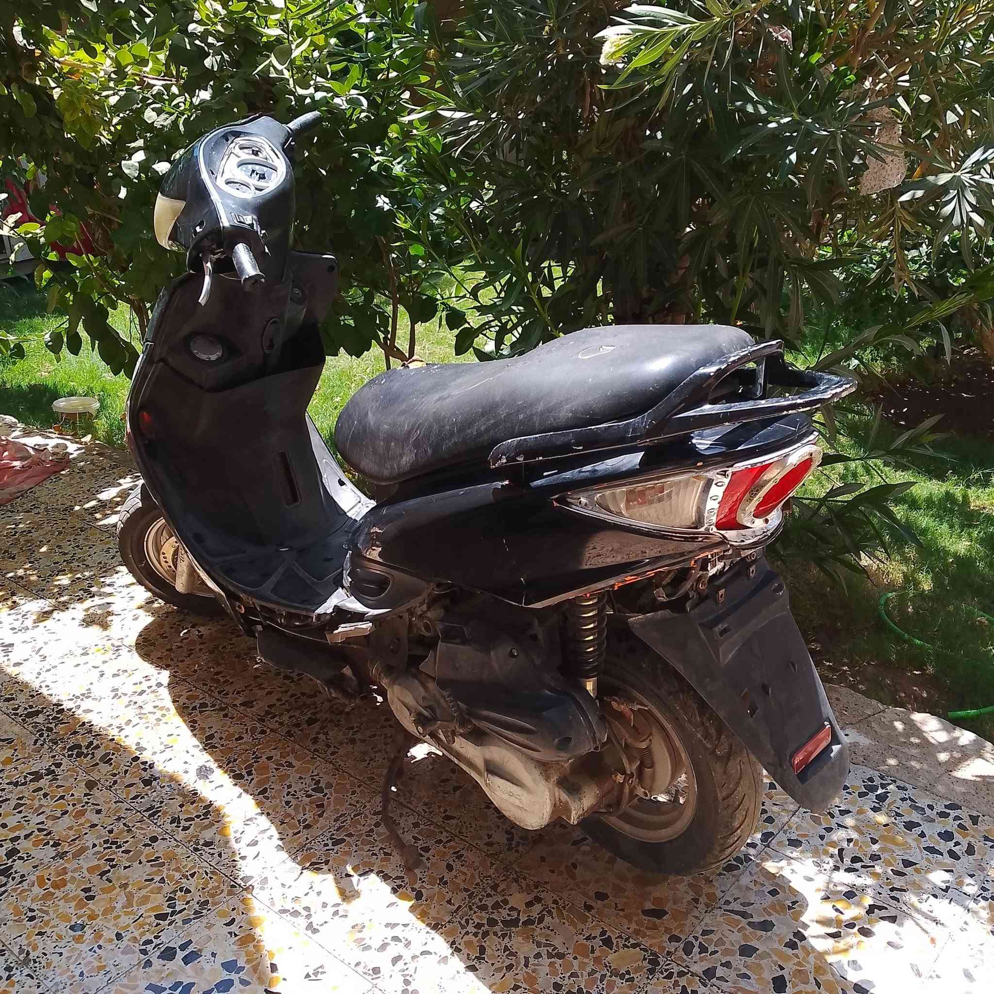 للبيع عطل بيهه بس كابريتر *********** اي ستفسار واتساب فقط
