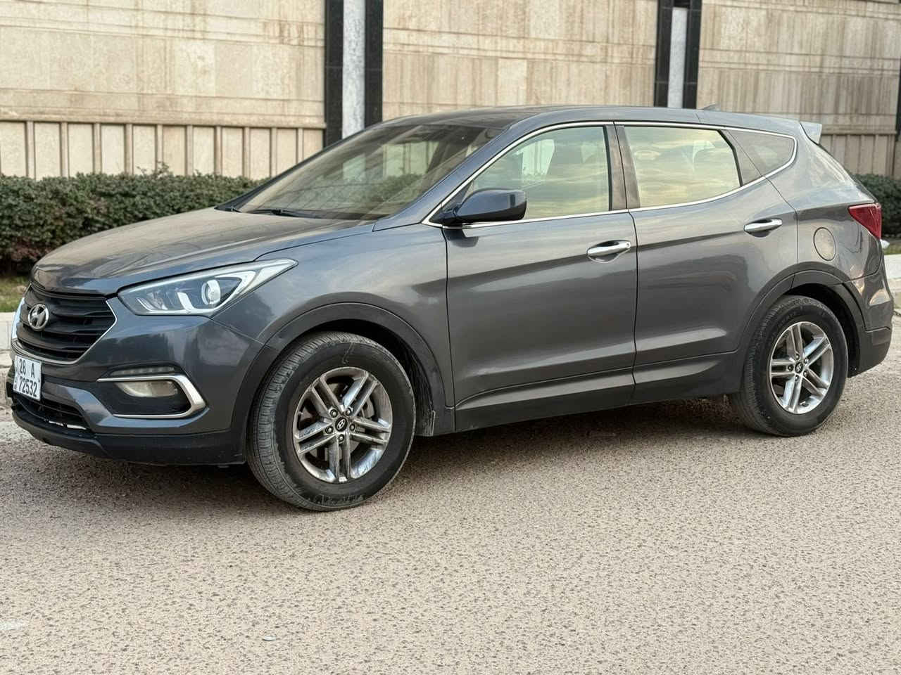 سلام عليكم ؟ بيع مستعجل
سنتافيه 2017  ب اسمي هزه جديد ورقم نكليزي جديد 

السعر : 121$ وبيه مجااال 

اتصال :  ***********

موصفات

1 شاشه 

2كشنات مخمل ابيض

3اشارت بالمري

4 مانع انزلاق 

6 حساسات خلفية وجانبيه 

7 كامرة خلفية دوارة مع الاستيرن 

8 محرك GDI ٤ سلندر ٢٤٠٠

9 تدفئة وتبريد امامي وخلفي 

10 شاشة وسط 

12 تحكم في إضاءة الدشبول 

13ثلاث وضعيات عادي واقتصادي وسبورت

سياره حادثه الصندوك وجاااملغ خلفي وصار بيه جراد وصبغت حزام بدون لغود شواصي ؟ بدون دواخل 

بغداد السيديه
