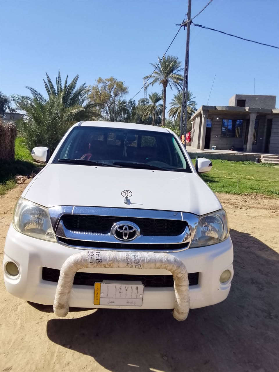 هايلوكس رقم واسط مكفولة كفاله عامه مكان واسط الصويرة سعر 167 بيه مجال بسيط حك الجيه ***********
