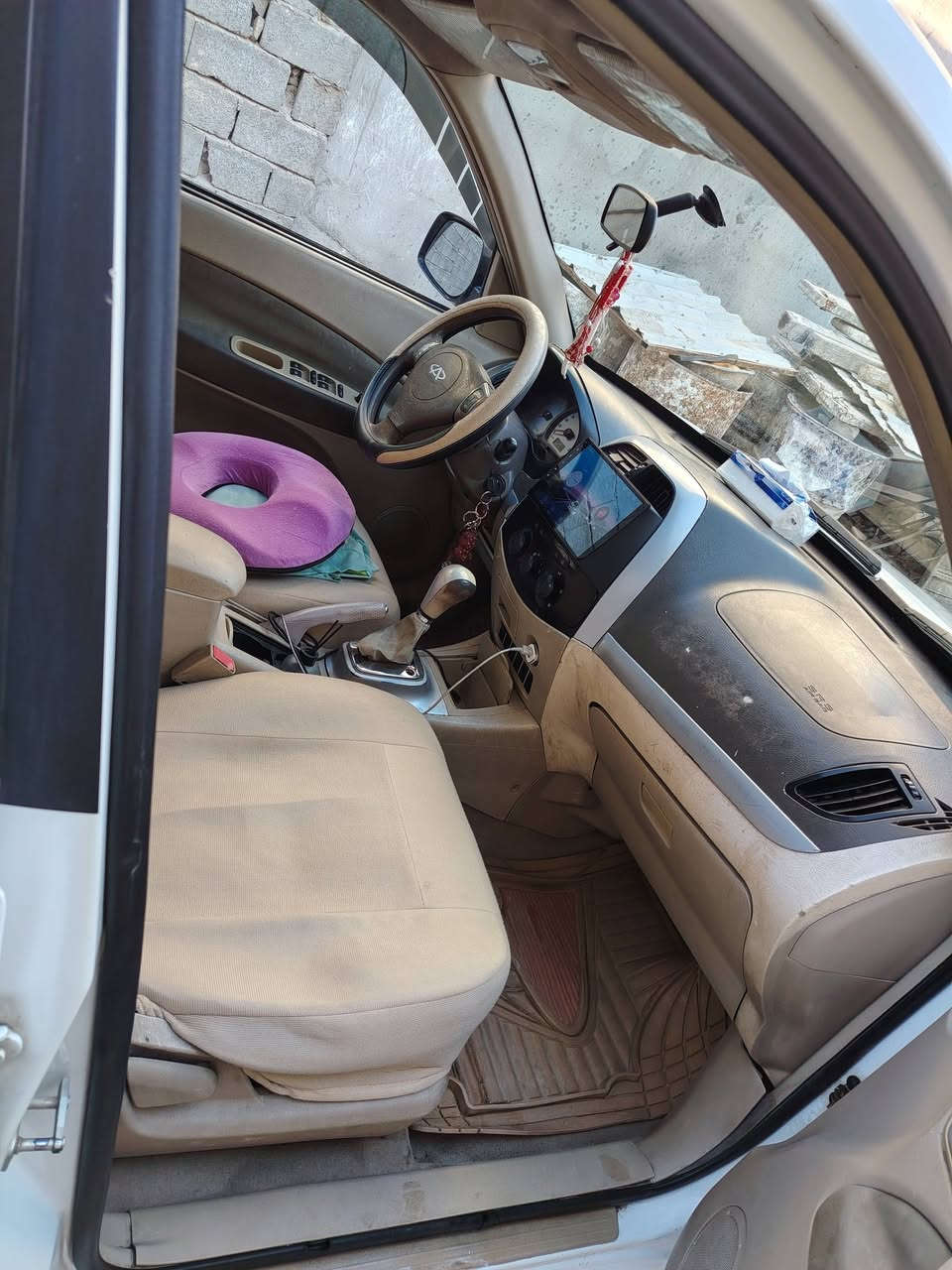 سلام عليكم تيكو موديل 11 للبيع محرك وكير ميكانيكي مكفول حدادية نضيفة تبريد شاشة تخم تاير السعر 60 ورقة وبيه مجال بصيط هاتف *********** شهداء البياع
