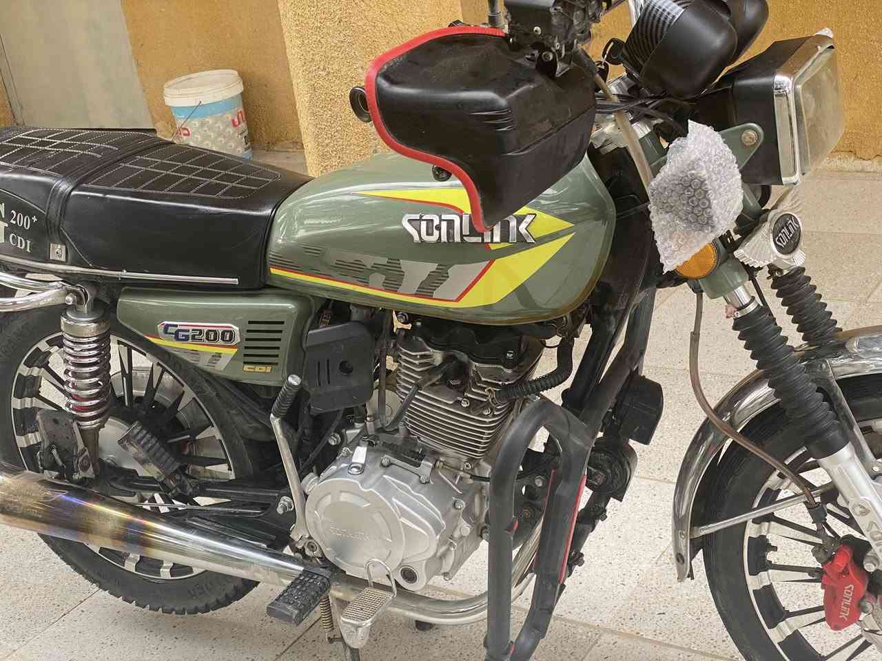 السلام عليكم دراجه سونك البيع مديل 2025 دراجه حلوه ونضيفه. سعر 800 وبيها مجال حك الجيه  رقم الهاتف 
***********
