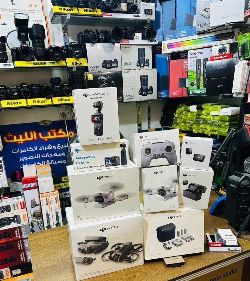 🔷📸يتوفر لدينا جميع الكاميرات والعدسات اصليه مكفول من اي 
عطل او تصليح ضمان استبدال لمده 🌹يومين فقط في حال وجود عطل 📸🔷
📸مع 📸
 ملحقاتها الأساسية وملحقات اضافيه رام +حقيبه +توصيل 🔷
اوقات العمل من الساعه ال6 عصرا الى ال10مسأ
——————————————————————

كاميرا كوبرو 9نضافه 100/98مع قاعده حديد 375الف

كاميرا سوني A7Sمارك1 بدي شتر الكاميرا 9Kسعر825

كاميرا نيكون بدي 810+ فول فريم +كرب اصلي 925

كاميرا نيكون بدي 750 فقط فول فريم سعر 825الف

كاميرا نيكون D610بدي فقط فول فريم سعر 625الف 

كاميرا نيكون D7500 عدسه الاصليه 18.140سعر925

كاميرا نيكونD7200 عدسه نيكون 18.140سعر 765

كاميرا نيكون D7100 +عدسه 18.140نيكون 665الف 

كاميرا نيكون 7100+كرب +غلاف سعر 715الف 
عدسه 18.140

كاميرا نيكون D7000 عدسه 18.55سعر 475الف 

كاميرا نيكون D5300عدسه 18.55سعر 425الف 

كاميرا نيكون D5100عدسه 18.55سعر 365الف 

كاميرا نيكون D3300 عدسه 18.55سعر 325الف 

كاميرا نيكون 3200 عدسه اصليه 18.55 سعر 300الف
 
كاميرا نيكون D90 +عدسه 18.55الاصليه سعر 315الف

كاميرا نيكون D90عدسه 18.55+كرب سعر 345الف 

كاميرا بنسونك حجم صغير احترافيه سعر 165الف 

كاميرا سوني حجم صغير اصلي سعر 135الف 

كاميرافديو حجم وسط مع عدسه وملحقات سعر175

كاميرا فديو حجم صغير مع ملحقات سعر 110الف 
————————————————
##كاميرات كانون 📸📸

كاميرا كانون 5Dm3 بدي +كرب سعر 875الف 

كاميرا كانو6DM1بدي +كرب سعر 675الف 

كاميرا كانون 6DM1بدي فقط سعر 625الف 

كاميراكانون 250D عدسه 18.55سعر 590الف 

كاميرا كانون 7DM1عدسه 18.55 سعر 475الف 

كاميرا كانون 700D عدسه الاصليه 18.55سعر 435

كاميرا كانون 600D +كرب سعر 410الف 
عدسه 18.55الاصليه 

كاميرا كانون 600D +عدسه 18.55كانون سعر 375الف

كاميوا كانون T3مع عدسه 18.55 سعر 275الف 

كاميرا سوني  A3000عدسه 18.55سوني سعر 315الف
📸📸📸📸📸📸📸📸📸📸📸📸
  التوصيل 🚕مجاني🎁 لكل العراق 
 (***********او اتصال +***********واتساب)
الاستفسار عن طريق الواتساب او ماسنجر 

      موقع المحل :-🧭بغداد الصليخ مجاور مطعم دجاج العربه 📸📸
  🛑أوقات الدوام من 6عصراً  لل10🛑
________________________________
 🛑مكتب الليث لبيع الكاميرات🛑