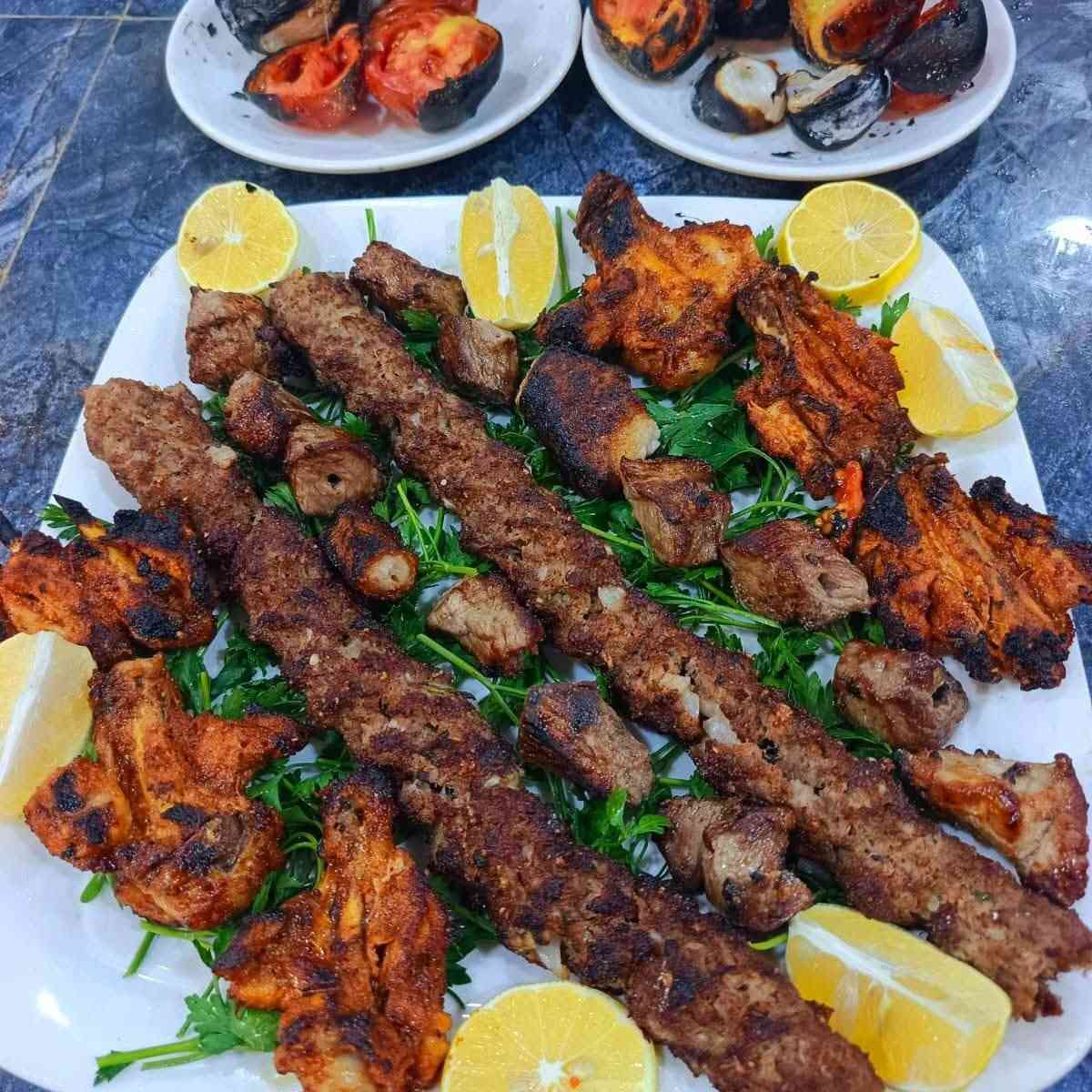 سيطرة تامة على الجوع والمزاج 🔥
الطعم الأصلي من اول لكمة واحدة
 طعم يخلي يومك يمشي صح
متوفر عدنا 
كبــــــــاب لــــحــــم غــنـــ👨‍🍳ـــم 
كــــــــباب لـــحـــــم عـــــجــــــ👨‍🍳ــل 
كبــــــــاب دجـــــ👨‍🍳ـــاج 
مشــــــــاوي بــــــــكل انــــــواعـــــ👨‍🍳ـــهــــــاااا 
اطلبها هسه وشوف شلون المزاج يتعدّل

🚩 للحجز والتوصــــــيل 
🚩للاتـــصــــال بــــالـــمطــعــم  
 📲***********
📲*********** 
📲***********

🚩بــــــــــــأدارة
 اولاد ابـــ➖ـــو يـــاســ➖ـــر
➖ العنــــــوان
➖ الـــــرمــــــادي
➖ ســـــدة البــــــعـــــلــوان
 ➖ اول بنــايــه قـــرب 
➖ جـــســر الجــزيــــــــره
