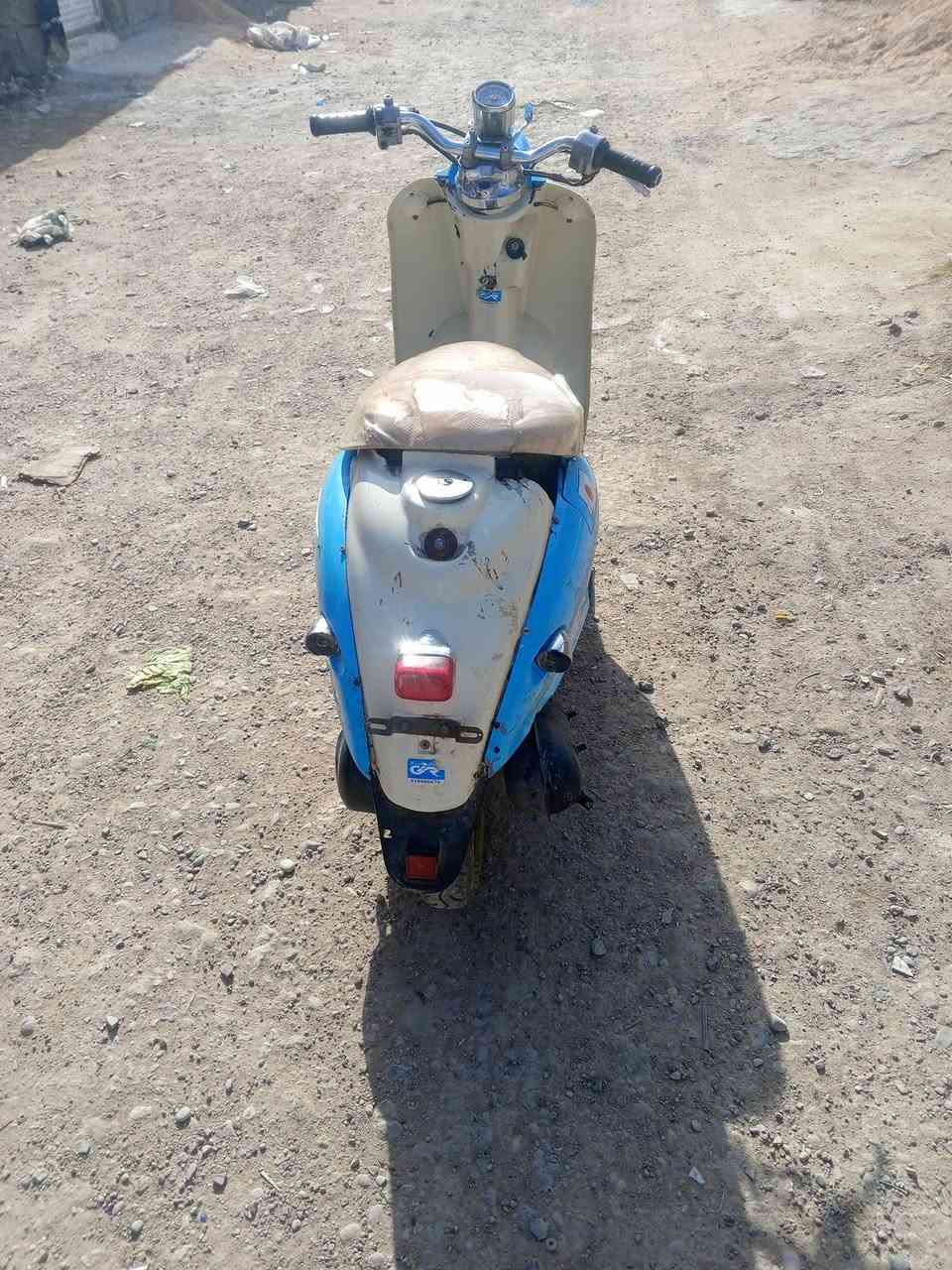 السلام عليكم دراجه 60 للبيع سعر 150 ***********
