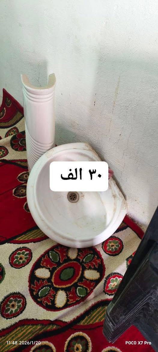 السلام عليكم غرض محل فلافل البيع كلمن وسعره هاذا رقمي*********** واتساب بي
