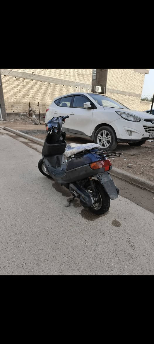 السلام عليكم
دراجه بطه للبيع او المراوس كامله نكره بكل وقت نقص بس باتري مكاني بالغزاليه
سعرها ب 225 وبيها مجال 
رقمي  *********** بغداد, العراق
