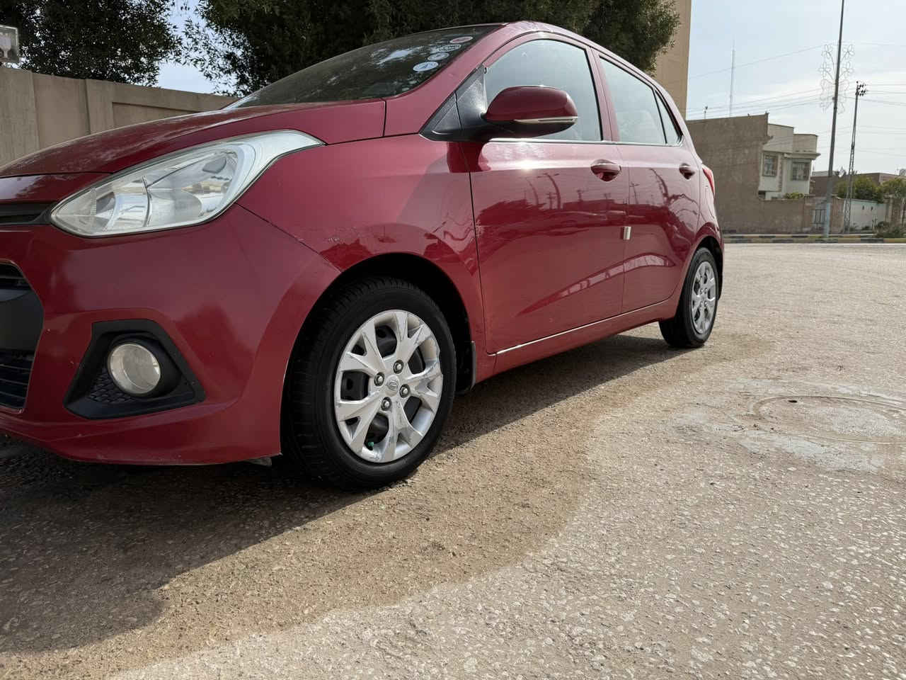 سلام عليكم
هونداي i10 موديل 2015
بااسمي رقم قادسيه سنويه لل2030
مداور ثاني يوم 
السياره كفاله صبغ وفتح
فقط باردات 
محرك 4 سلندر 
اشاير بالمري ومري شفط وتحكم استيرن
ايكو منافذ شحن 
السعر 185 مع المجال البسيط 
مكانها النجف الاشرف الاستفسار اكثر
اتصل ع رقم غير متواجد ع فيس 
***********
