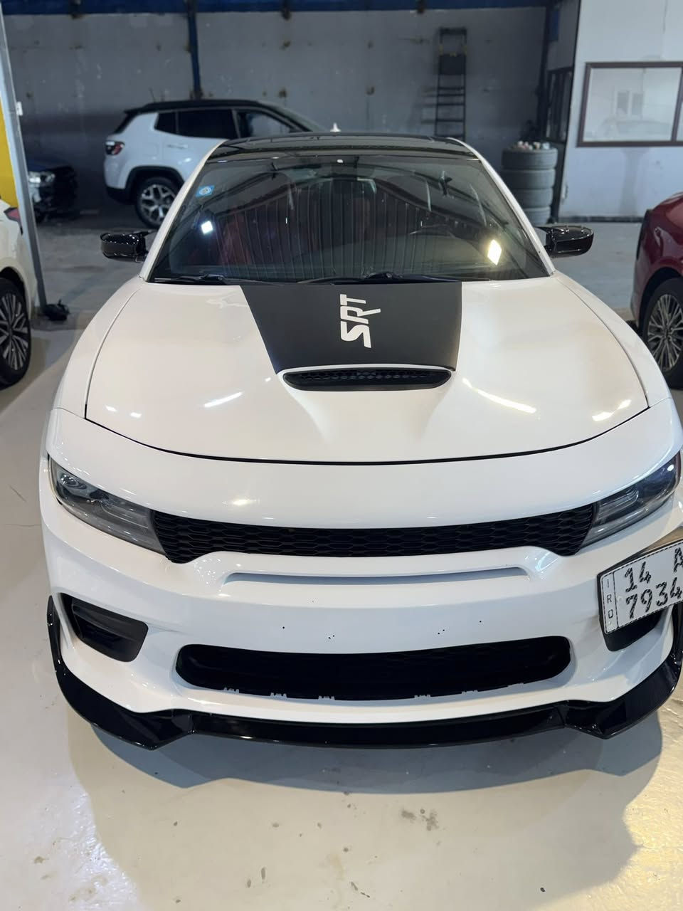 سلام عليكم
جارجر 2019 فول مواصفات 
مرقم بصره حره 
حادثها سرقه عامه بدون ضربه
اصلها 8 سلندر شاديلها مكينه 6 والسنويه6 
تحويل مباشر 
165 
***********
