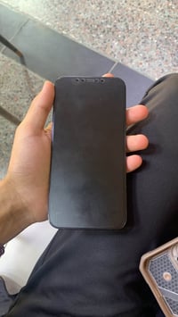 ايفون 12 برو ماكس للبيع ذاكره 128 بطاريه78 نضافه 100‎%‎ كامل ملحقاته س...