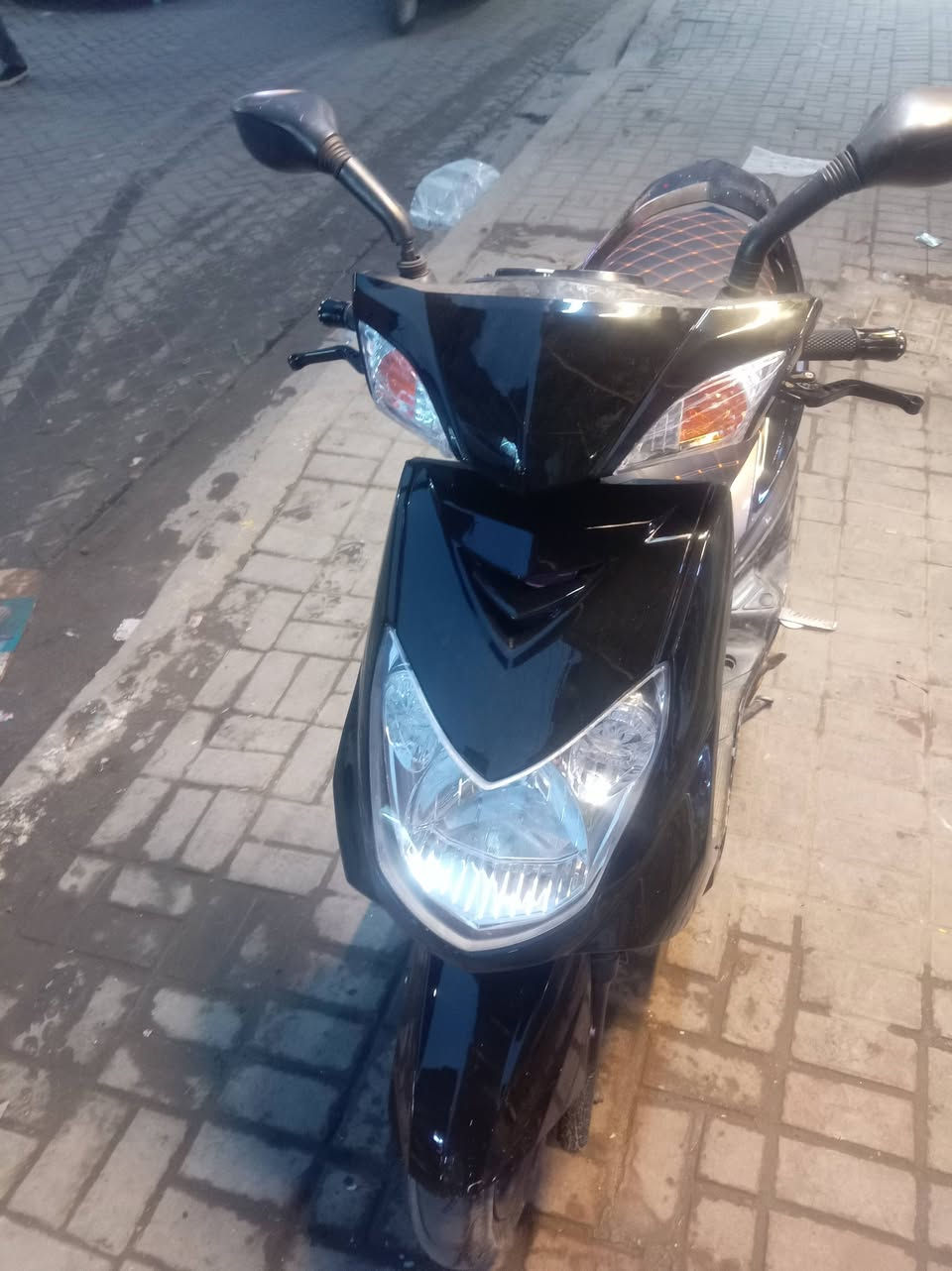 سلام عليكم سكنس فحل ياباني لبيع
كفرات تايوان درجه الأول اي نقص مابيه
معروضه.850 بيه مجال حك جيه
***********
