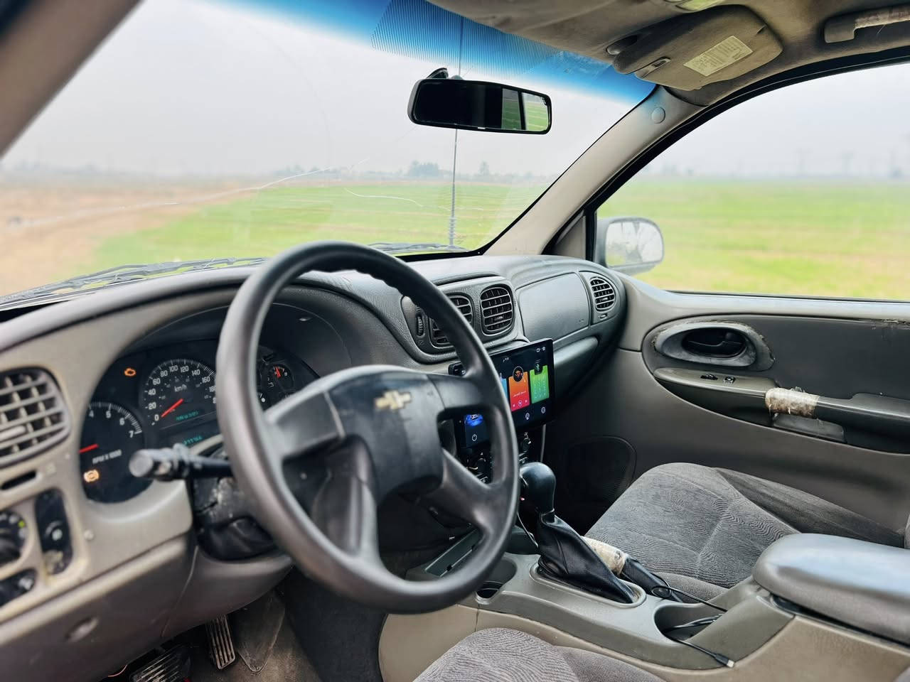 سلام عليكم للبيع بلايزر ٢٠٠٤ السياراه جاهزه من كلشي كير محرك تبريد ثلج تخم تاير داخل جديد مصبوغه عام كهربائي كله شغال رقم شمالي اتريد تحويل أو وكالة العنوان بغداد جسر ديالى الجديد السعر 69 /***********
