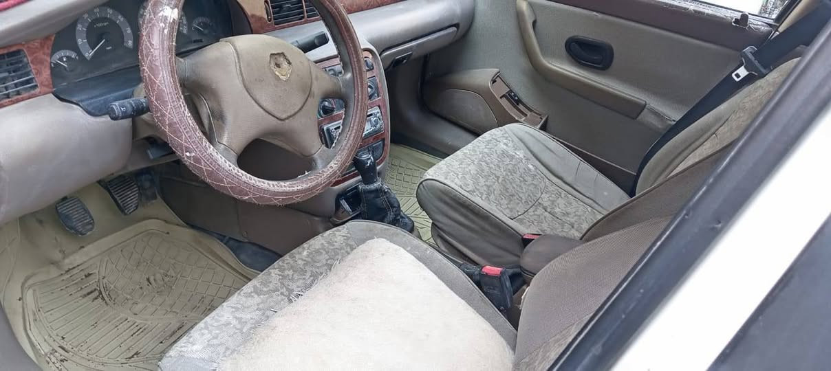 سمند 2012 شرط مكينة وكير   مبدل بيهة جاملغ وبنيد مكان ديوانية السعر 35 وبيهة مجال 
اتصل و بخدمتك ***********

***********
