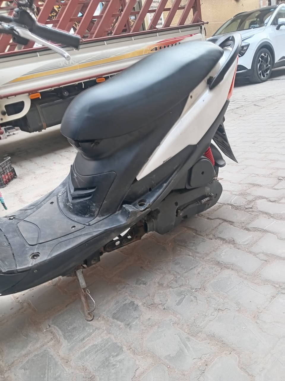 السلام عليكم درجه ماكس 120مال العب درجه مرتبه وحلوه بوشه 55 سلف رياضي صدر رياضي  السعر 450 وبيه مجاال عنوان بغداد شعله 

رقمي ***********
