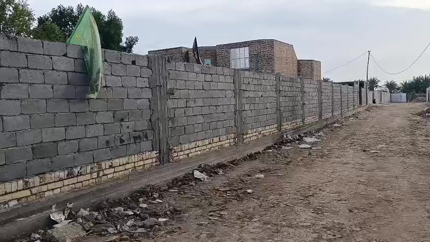 سلام عليكم يوجد بيت البيع علا طريق سنيه عمود ٦٨٠مقابيل حسينيت أم البنين لاستفسار تصال  ***********/***********
