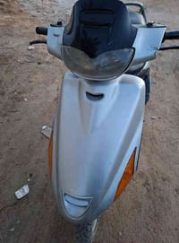 دراجة نشطة • تحتاج بطارية • نجف مشخاب