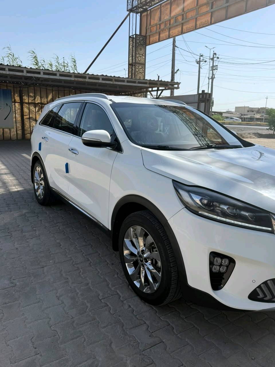 البيع سورنتو فول موصفات 2020 سياره جديده مكينه 6 سبعه راكب تبريد اربع قطع رقم بابل بسمي سياره جديده بيه ملاحضات بصيطه ***********