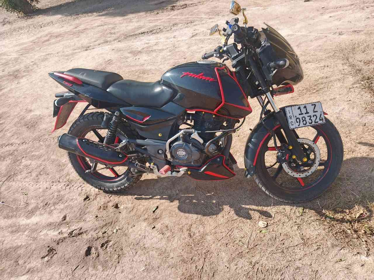 لسلام عليكم دراجه بولسر موديل 21 مرقم بسمي تحويل ثاني يوم مكاني ابو غريب السعر مليون و900 رقمي ***********
