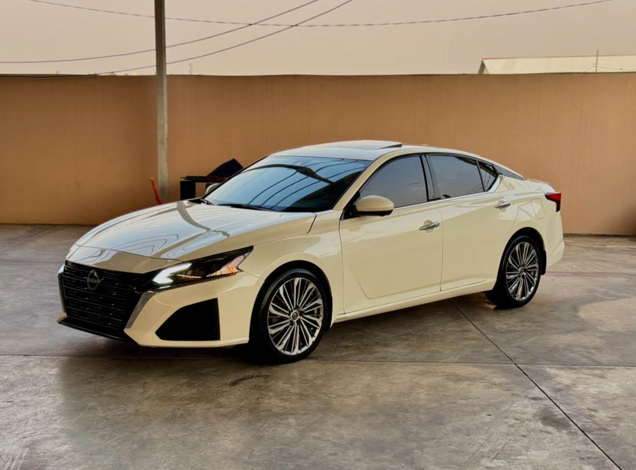 ‎‏﷽

***********

‎ 174$   تلكة هيج النظافة بهيج السعر بلاش بلاش
‎نظافة السيارة ١٠٠/١٠٠

‎❇️ ❇️
‎سيارة  كلـش كلش  جديدة لوك 
‎ونظيفة  وحلوة وكل كل جسمها بشرط✔️
🚘
2024 𝐍𝐈𝐒𝐒𝐀𝐍-. ALTIMA SL

‎نيسان التيما موديل : 2024

بدون صبغ
بجم كبس
‎اللون : ابيض

‎عداد المسافة : 21 الف

‎حجم المحرك : 2.5L ( 4,سلندر )
‎ ☑️🔚 

‎بدون دواخل%
 
‎المواصفات :.SL
 :
داخل صاج
‎بصمة ابواب 
‎‏‎بصمة تشغيل
سلايت
‎‏‎شاشة كبير
‎دشبول ديجيتال
‎‏‎كاميرا 5
‎اوتو ستارات : 𝐀𝐔𝐓𝐎 𝐒𝐓𝐀𝐑𝐃
‎اوتو ستوب : 𝐀𝐔𝐓𝐎 𝐒𝐓𝐎𝐏 
‎رادار امامي (تحديد مسار)
‎‏‎رادار جانبي (نقاط عمياء)
‎‏‎رادار خلفي (التحذير من الاصطدام)
‎‏‎حساسات جانبي 
‎‏‎حساسات خلفي 
‎نظام : 𝐀𝐔𝐓𝐎 
‎نظام :  𝐄𝐂𝐎
‎نظام : 𝐒𝐏𝐎𝐑𝐓
‎نظام :𝐒𝐇𝐎𝐖
سماعة بوس
‎تحكيمات ستيرين
‎كشن كهربائي
كشن جلد
كشن هيتر
ستيرن هيتر
‎تبريد مركزي
‎لايتات 𝐋𝐄𝐃 لید زينون بيلادي
‎بكلايتات 𝐋𝐄𝐃 لید بيلادى 
‎ويل كروم

‎‏‎تفاصيل اكثر الاتصال علی ارقام التاليه 

‎‏ WhatsApp -

☎️***********
‎ ‏ ‏‎‏
‎عنوان📍سليمانية

‎السيارة بدون رقم
‎يترقم فقط شيمالي دهل اوران, واسط
