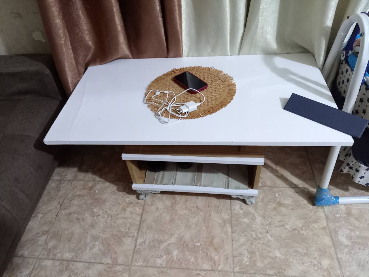 الي يدهن خل يجي ياخذ هن


**إذا كنت صاحب هذا الإعلان وتريد حذفه لأي سبب، رجاءا أرسل رسالة إلى الدعم الفني**