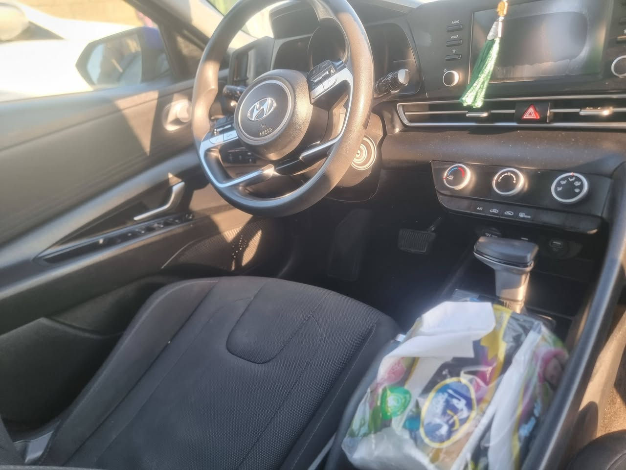 السلام عليكم النترا موديل 20021
حادث بنيد  بنيد مبدل

كير اي تي

نصر فول

معوقين رقم بغداد 

سيارة مال بيت
خير من الله السعر 130 وبيها مجال حق الجيه 

اتصال عل رقم ***********
