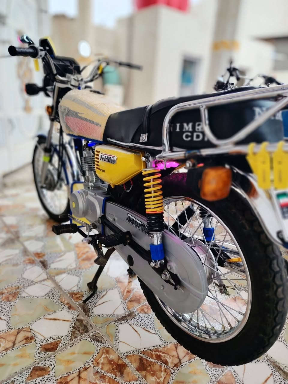 👋سلام عليكم دراجه اربعه كير مديل ٢٥ . اوراق. باب اول.../٣ احرف ..كفاله عامه من كلشي ماعايزه اي نقص فقط سوق وطلع كبل شرط عل فحص جيب فيتر وفحص دراجه مرتبه سحك فول. نضافه فول مكينه خرسه. مكان حله دبله (سعر 725) شراي احطك عله راسي. مو شراي هم عله راسي. وكلشي اكو بشارع . تحياتي 🤍🍂


**إذا كنت صاحب هذا الإعلان وتريد حذفه لأي سبب، رجاءا أرسل رسالة إلى الدعم الفني**