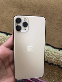 آيفون 11 برو • ٦٤ • بطارية ٨٢٪