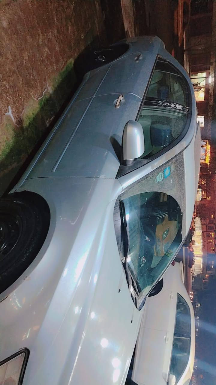 سلام عليكم سوناتا 2006 محدثه 10 جاهزه من كل شيء رقم بغداد كامله شراي يتصل مكلف بالنشر ***********
