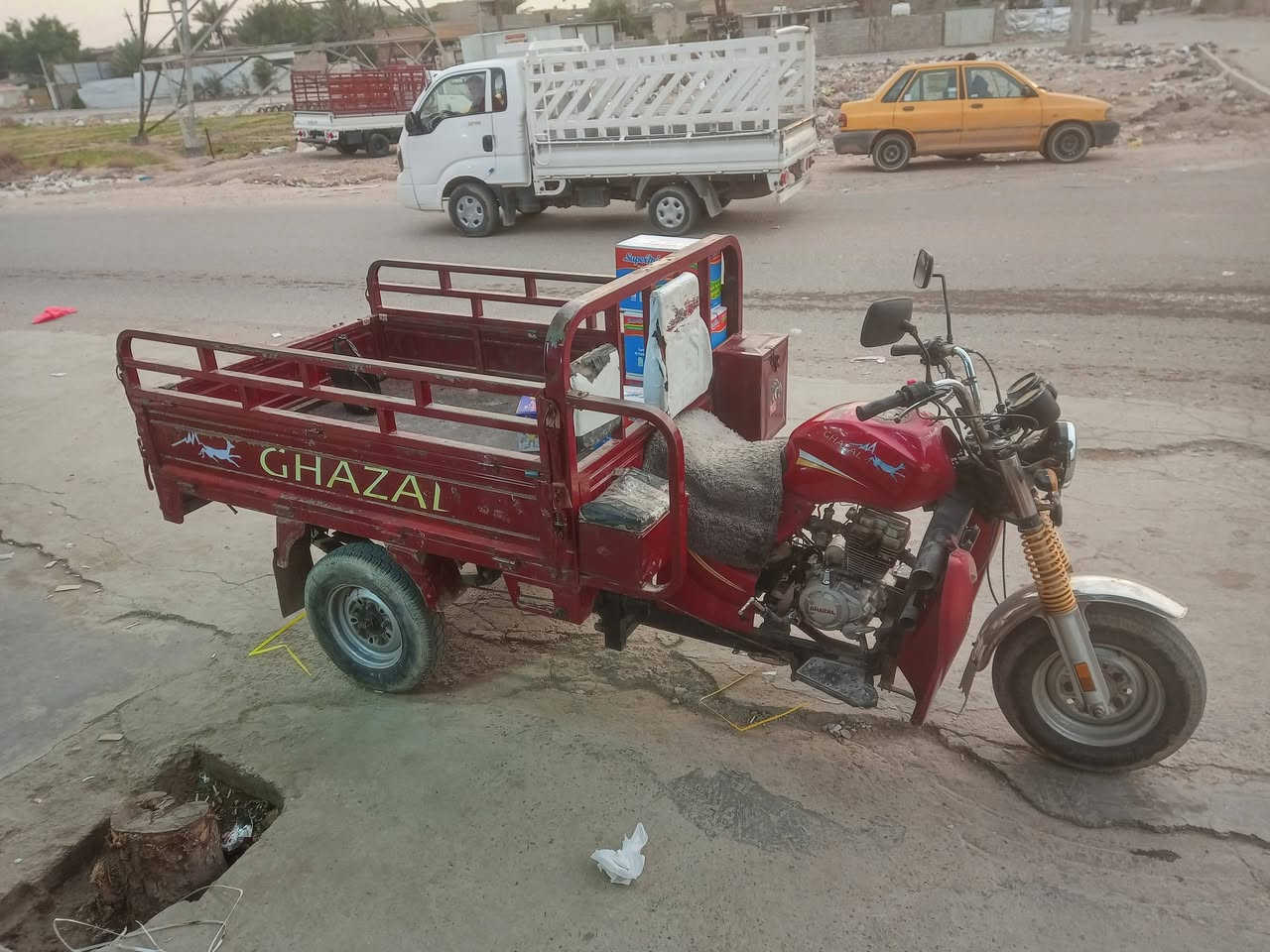 سلام عليكم عندي ستوته للبيع كامله مكمله كهربائيات شاصي ركبه وكاله رايده مليون و500 مكاني بغداد جسر ديالى القديم الاستفسار ***********
