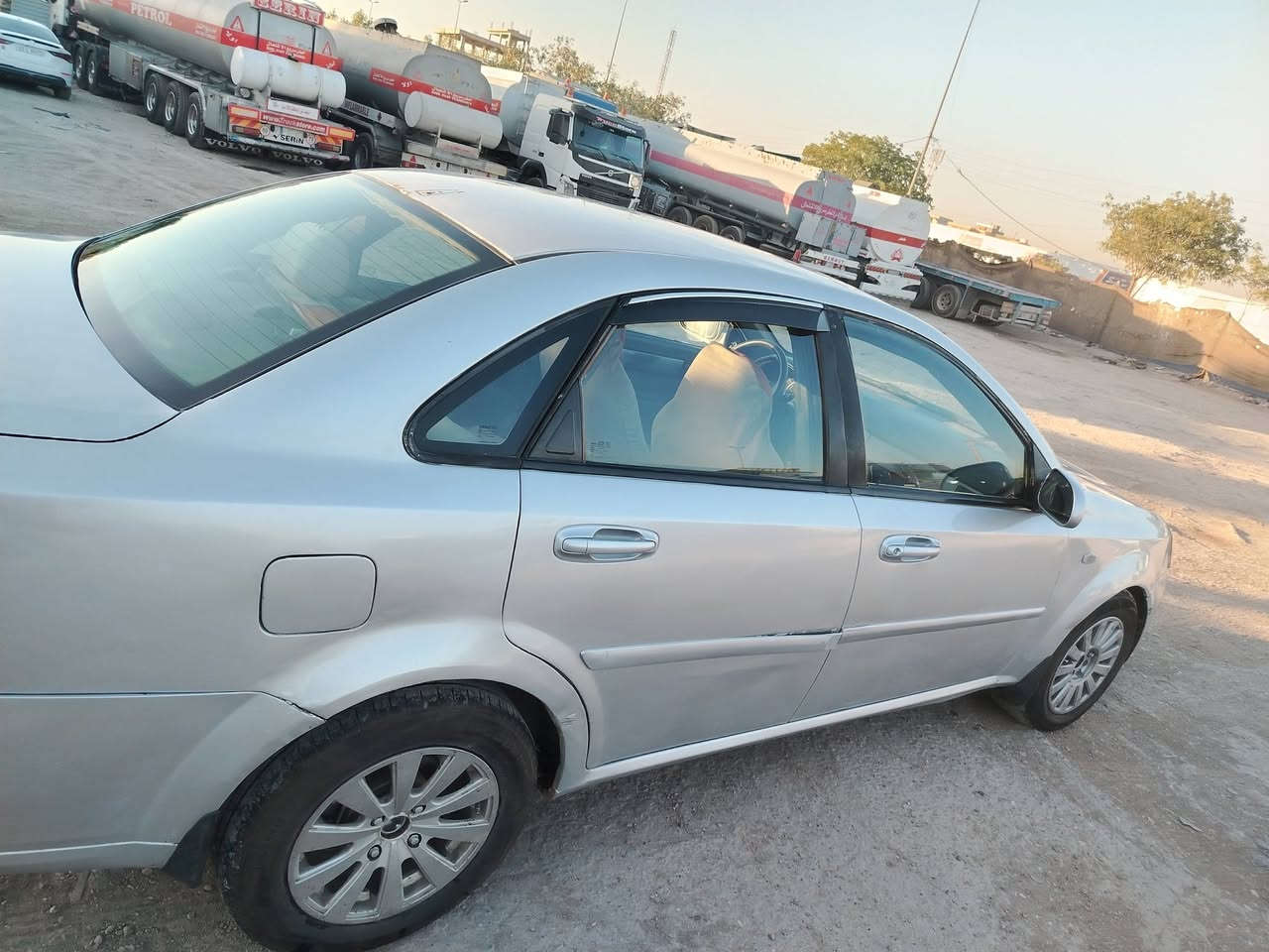 اوبتره فورنزا
موديل 2008 رقم وسنويه جدد 
ضمان بلمكينه شهرين شادها جديده 
 صبغ عام 
مكينه كير تبريد كربائيات
سعر ٥٣ مكاني حي جهاد 
***********

