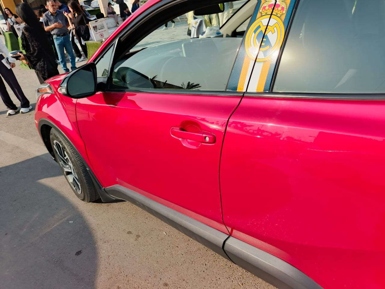 Chrموديل 2019
السياره حلوه ونضيفه ماشيه ٥٨الف 
حادثها جاملغ وبنيد بدون دواخل 
ايرباك دشبول استيرن راجع سستم 
مكانها منصور او اعلام 
*********** بغداد, العراق
