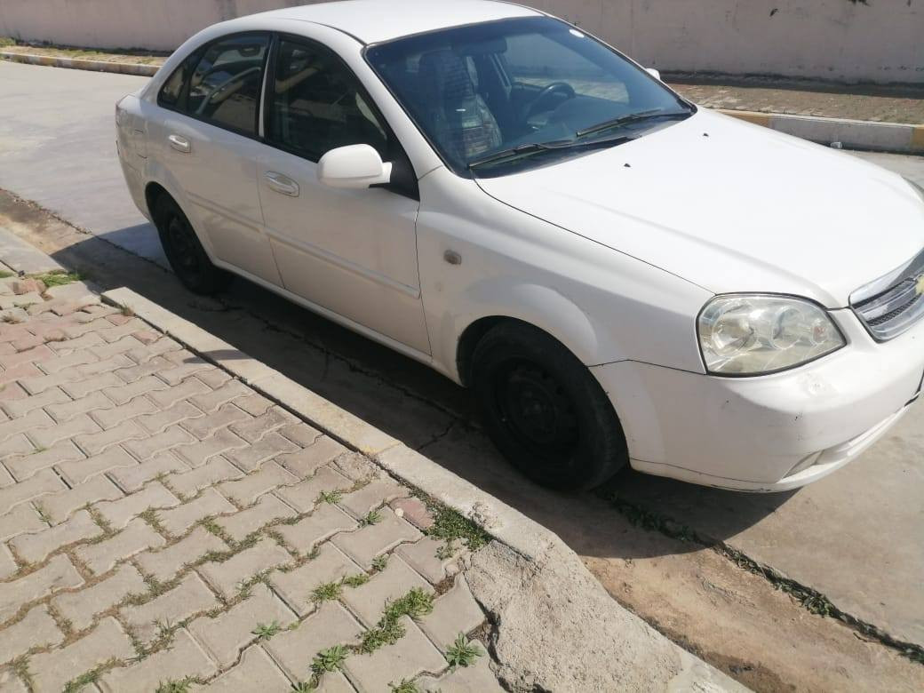 اوبترا موديل ٢٠١٠ اوتماتيك سعر ٦٨وبيها مجال اتصل وسأل عتفاصيل 
***********
