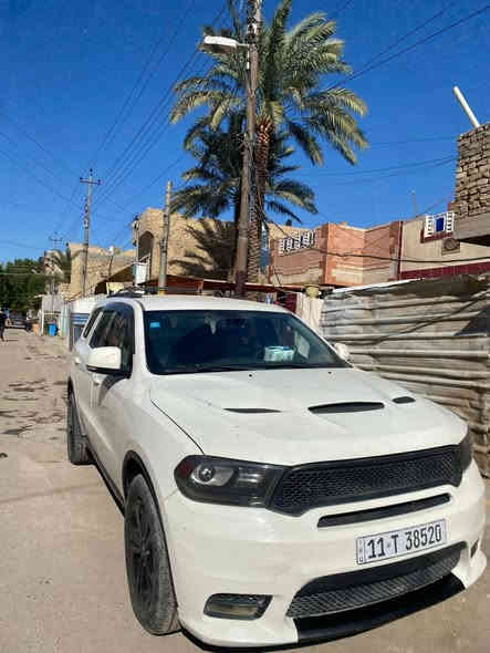 دورنكو موديل 2012 امريكي ضررها قطعتين صبغ وبيها سحبه بشاصي بدون صبغ ولا لحيم محرك كير بلاد كفاله 
فول عده الفتحه ماشيه 114 عنوان بغداد الكرخ السعر 155 للاستفسار ع رقم ***********
رقم بغداد باسمي بغداد
