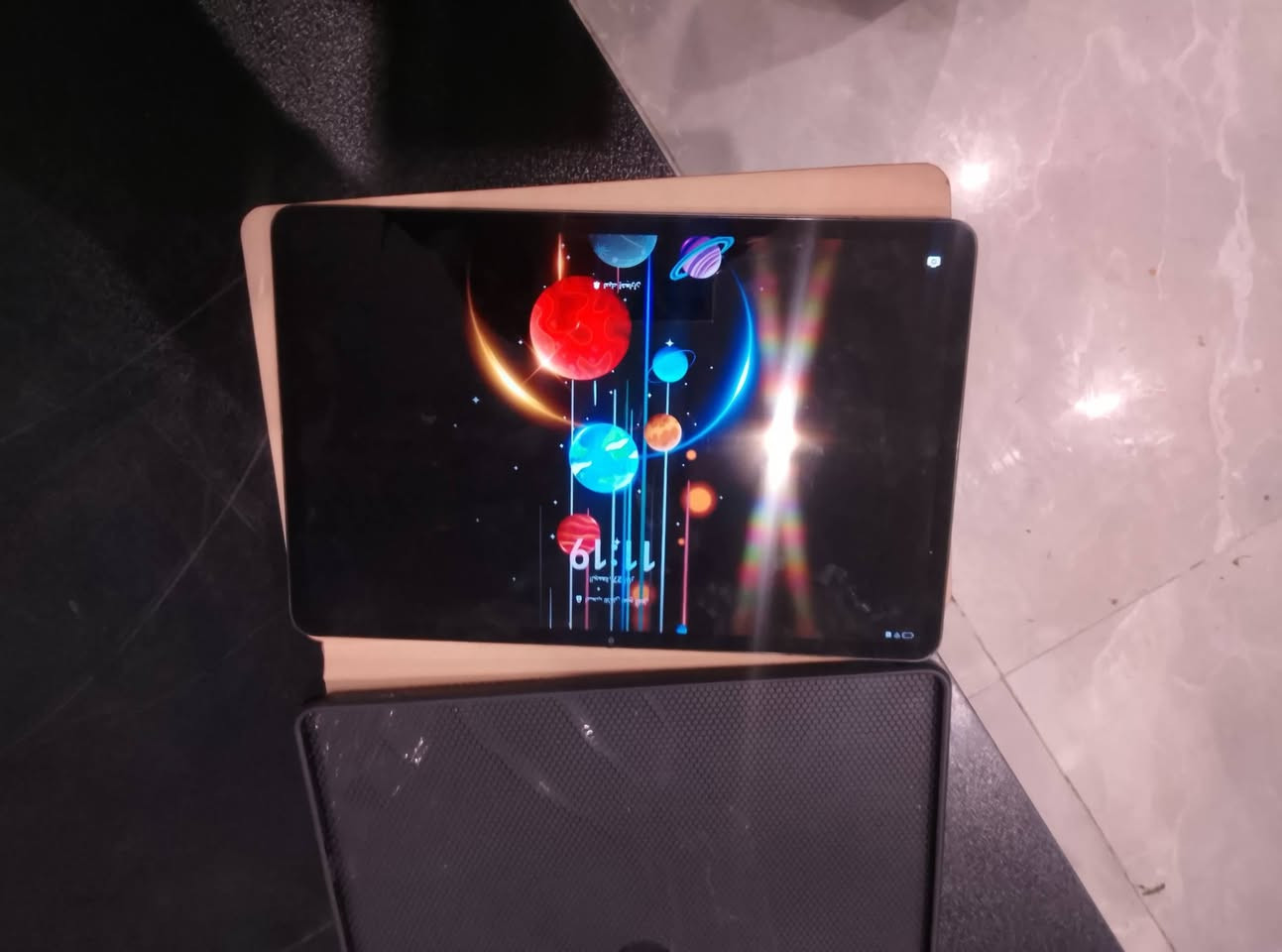 ايباد هونر باد 9
للبيع الذاكرة 256
مستخدم 4اشهر 
مع كامل ملحقاتة
***********
بوبجي 60 فريم
