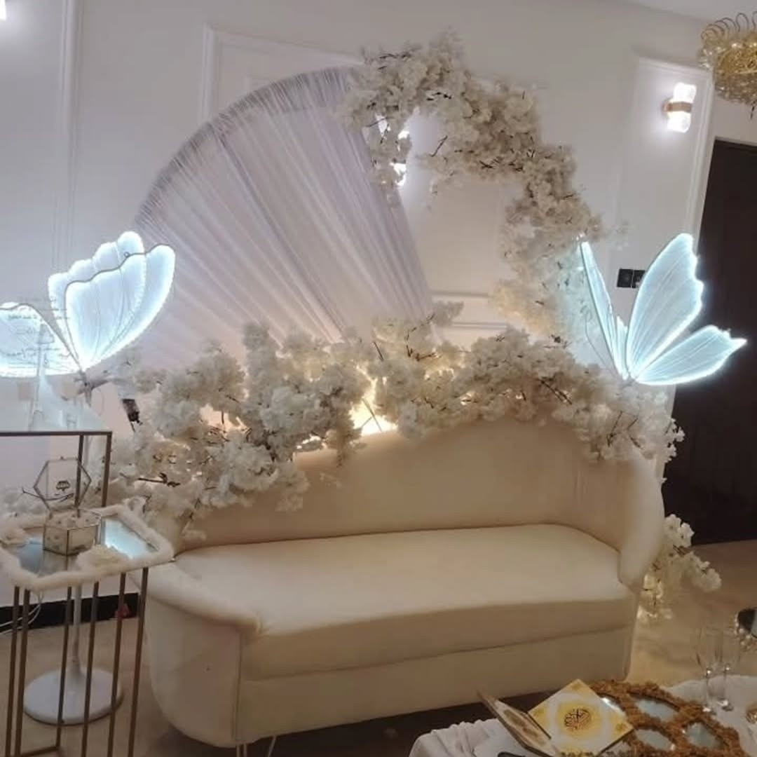 لحكو لحكو #عروض  عروض #عروض 🎯🎯 
 على أكثر من ٥٠ دزاين  راسلونه وتدللون 
 تجهيز الكوشات عقد قران  تزين حدايق خارجيه
واحنه ووثائق عقد قران تجهيز مناسبات طعام 
حجز مسبق  فقط العليكم اختارو الموديل اليعجبكم 
والباقي علينه وكوشه وتزين كامل من ميز وتفاصيله كامله حسب مناسبتكم 
 وبوفيهات الطعام وثيمات اعياد الميلاد والكراسي والطاولات والافتتاحيات والخيم وحفلات التخرج وتزيين  طاولات المطاعم وغرف النوم جميع المناسبات من A الى Z شركتنا متخصصه بميدان المناسبات وحسب طلبكم للاستفسار اكثر
 ***********
***********
واتساب او مراسله الصفحه
#حبيبتي #حبات #حبيبي #حبيت 
#حنه_عروس #مهر #فراشه #خطوبة
#اعياد #نورس #خطوبة #زفه #زفات_عرايس 
#حبيبتي🎼 #حبيبتي_انتي
