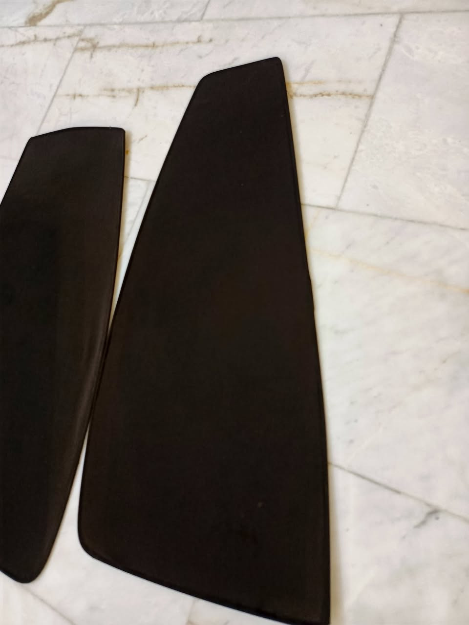 سلام عليكم بردات النترا موديل 2016او 2015 جديد استخدام بسيط مكان كربلاء المقدسة السعرررر 35 بيه مجال رقم الهاتف  ***********
