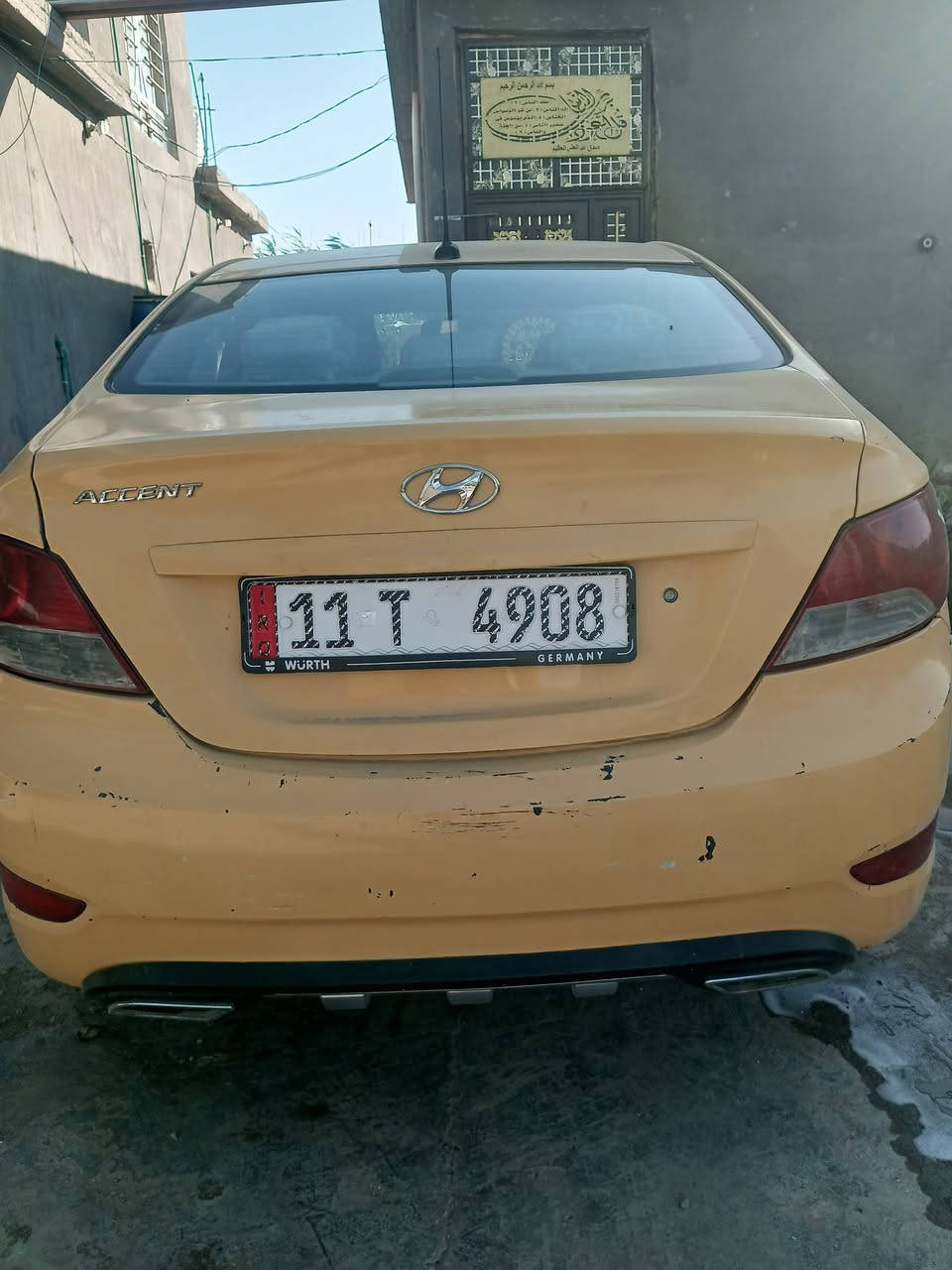 السلام عليكم اكسنت موديل 2014 وارد امريكي محركgdi1600 رقم بغداد باسمي سياره ليبل واحد مابيها تبديل سياره خير من الله تبريد حادثها جاملغ خلفي كلش بسيط سياره حلوه وجاهزه ماتتعب عليها سعرها 82وبيها مجال مكان السياره بابل ،جبله ،الرقم *********** 
***********
